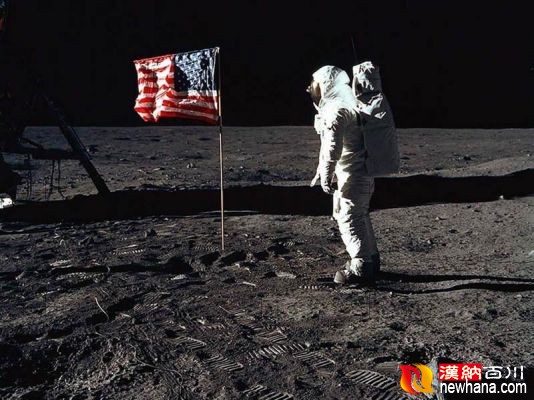 1969年7月，阿波罗11号3名组员实现了人类与月球的首次接触。